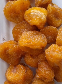 آلوبخارا وآفتابی