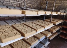 کف فرش رنگی