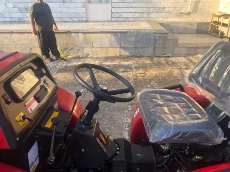 تراکتور گلدونی