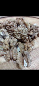 مغز گردو اقتصادی تویسرکان