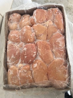 شنیسل سینه سمین بسته ۱۰ کیلویی